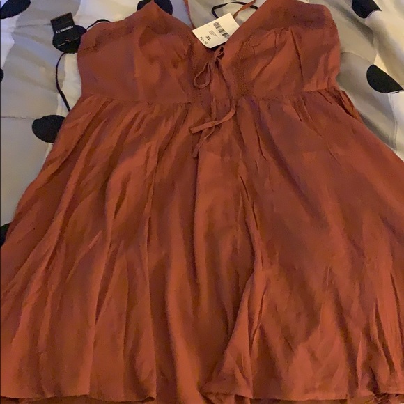 Lace up skater dress - Picture 2 of 4